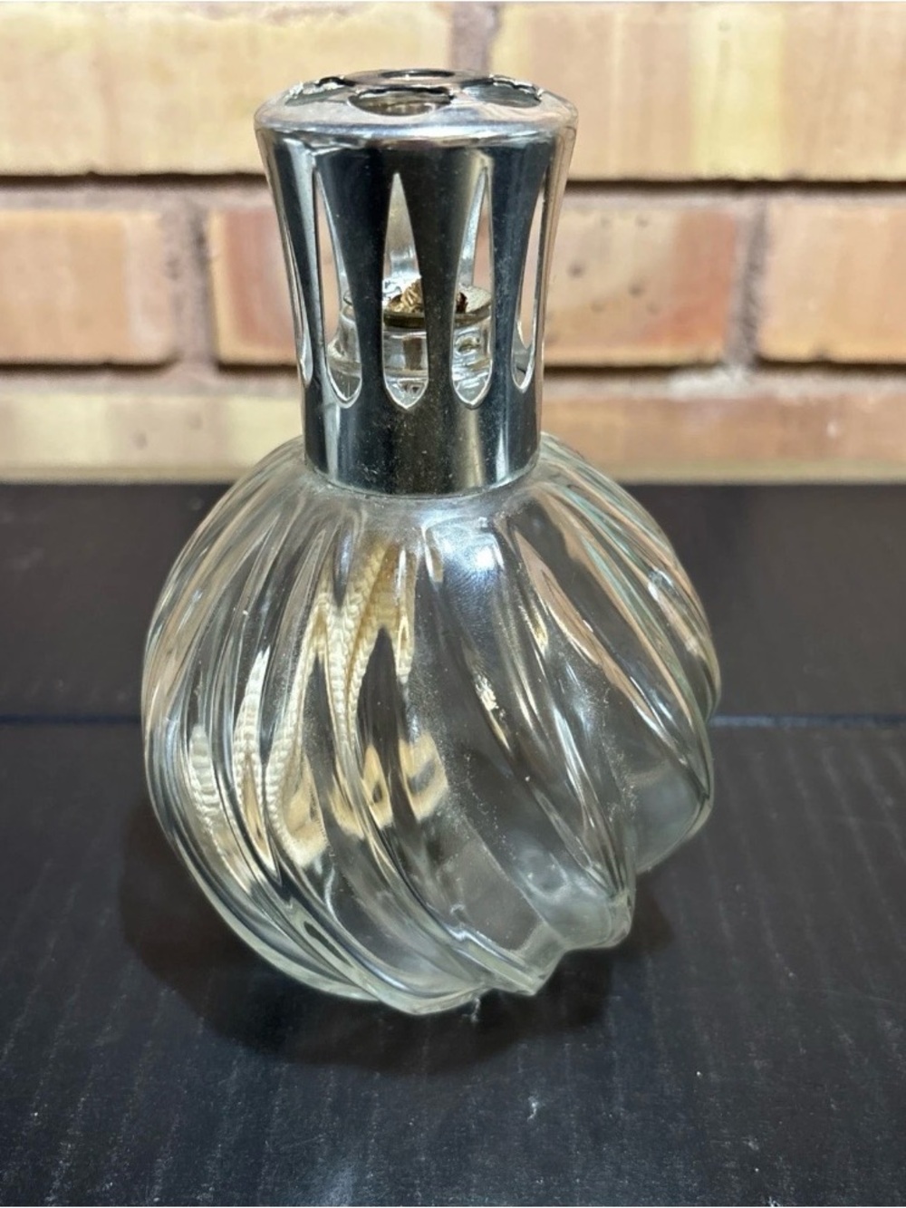 LAMPE BERGER Swirl Ribbed Clear Glass Oil Burner Lamp w/Wick Cap & Crown